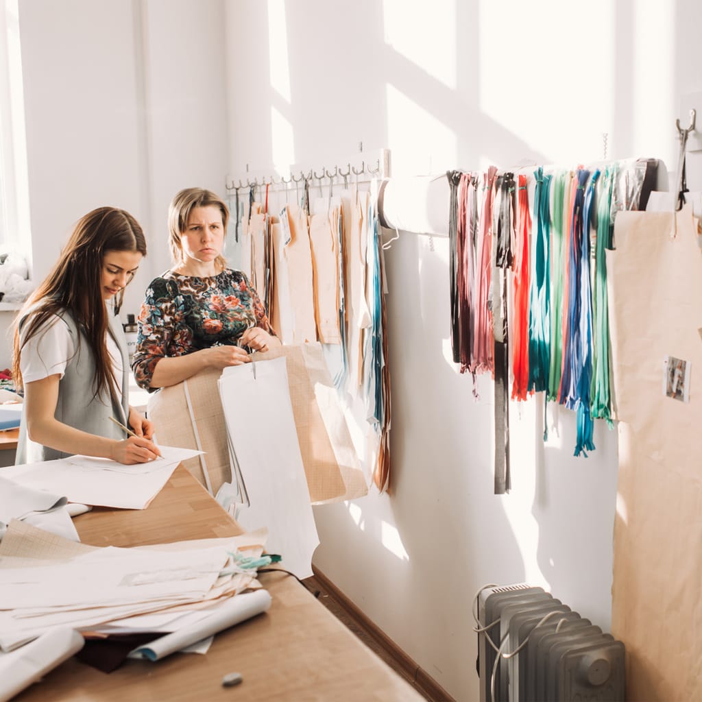 image tailleur/euse et couturier/ère